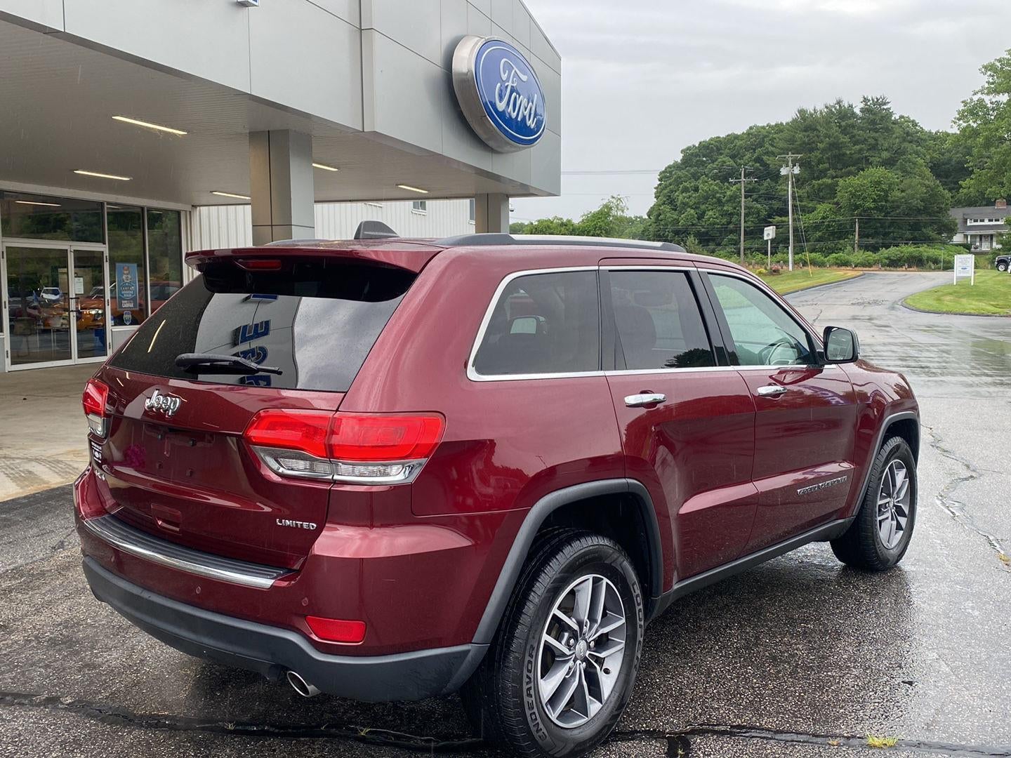 2017 Jeep GRAND CHEROKEE Limited