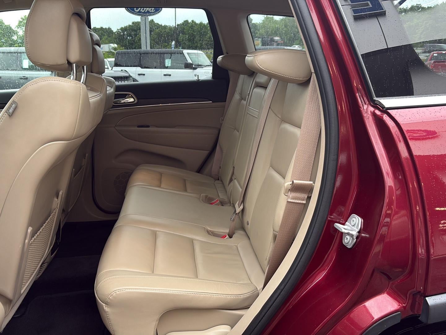2017 Jeep GRAND CHEROKEE Limited