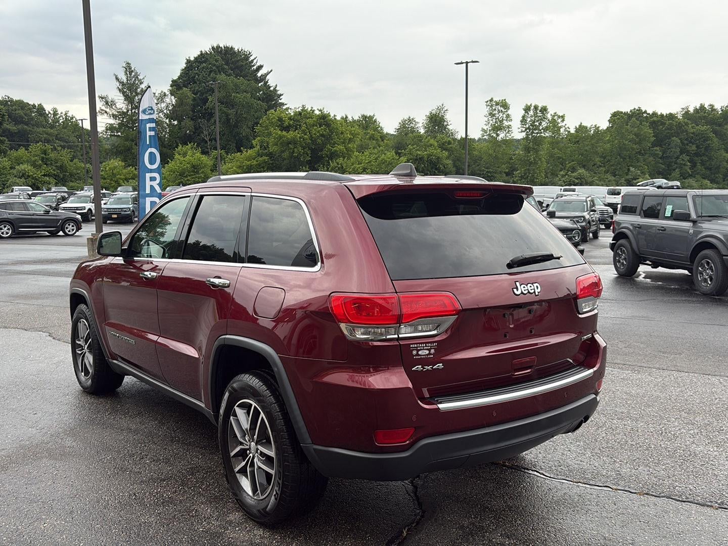 2017 Jeep GRAND CHEROKEE Limited