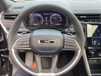 2025 Jeep Grand Cherokee Laredo X
