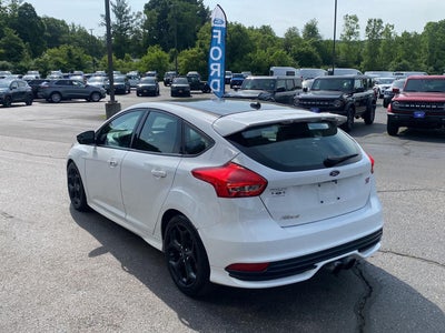 2017 Ford Focus ST