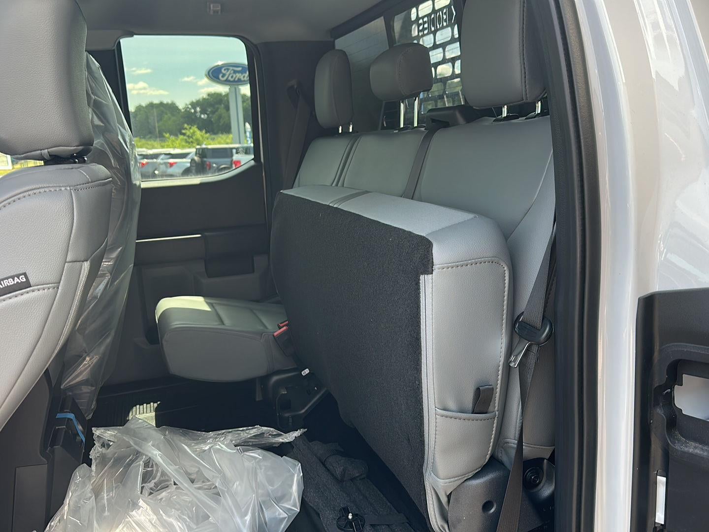 2026 Ford Super Duty F-350 DRW XL