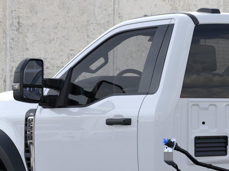 2026 Ford Super Duty F-550 DRW XL