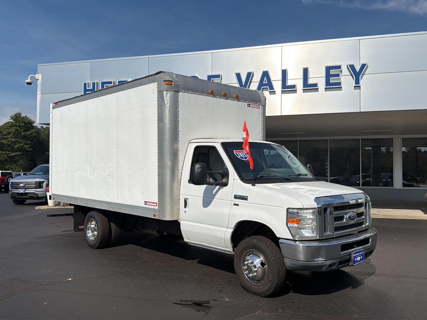 2015 Ford Econoline Commercial Cutaway Base