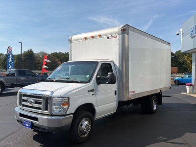 2015 Ford Econoline Commercial Cutaway Base
