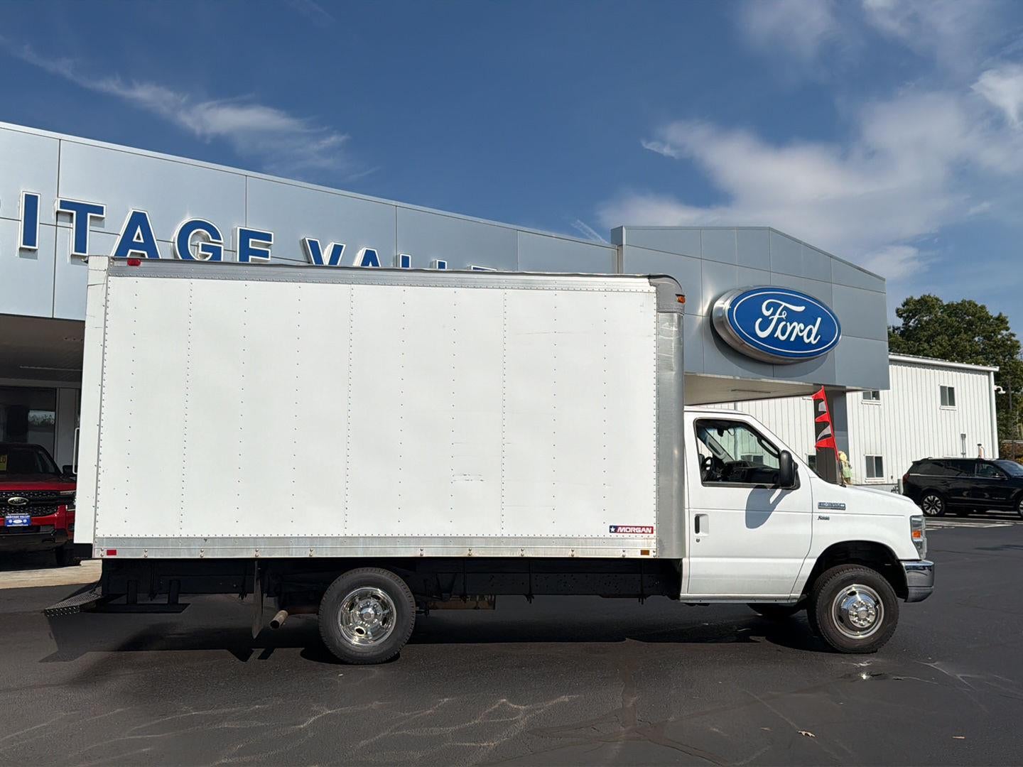 2015 Ford Econoline Commercial Cutaway Base