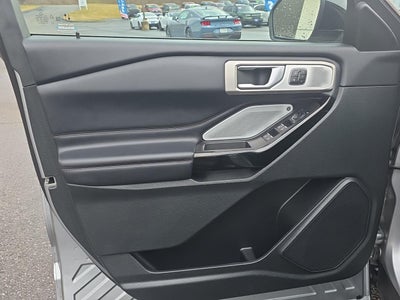 2023 Ford Explorer Platinum