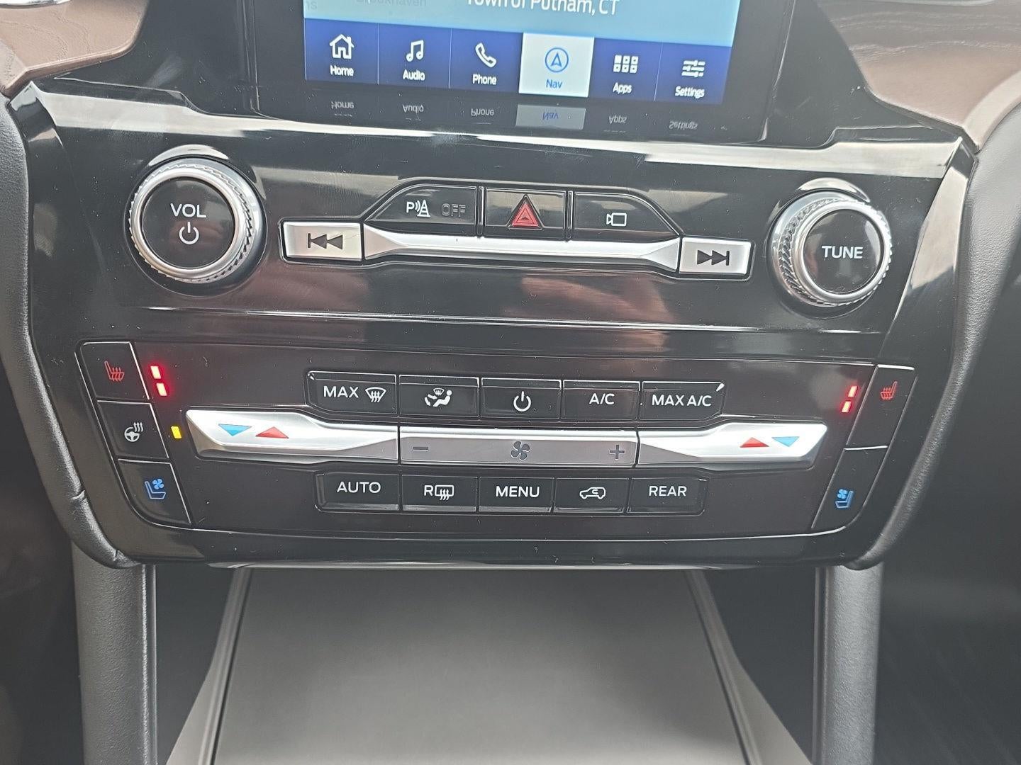 2023 Ford Explorer Platinum
