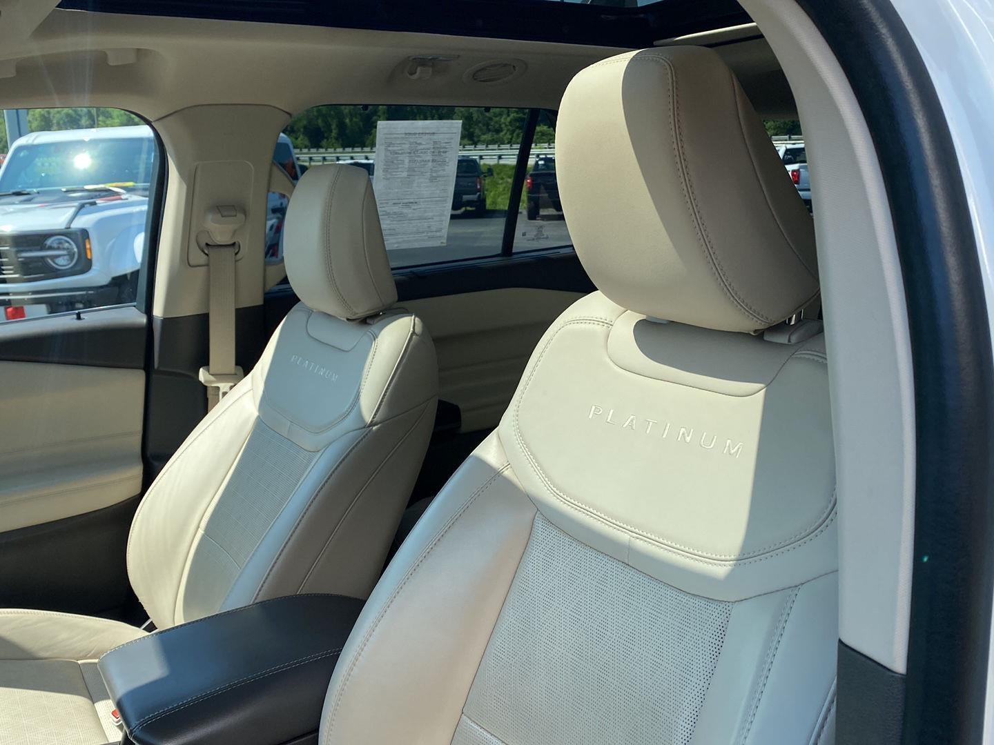 2022 Ford Explorer Platinum