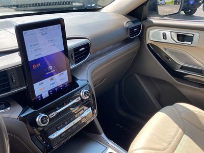 2022 Ford Explorer Platinum