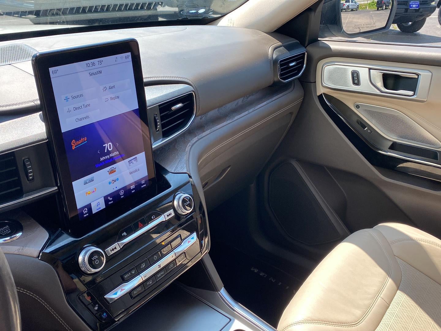 2022 Ford Explorer Platinum