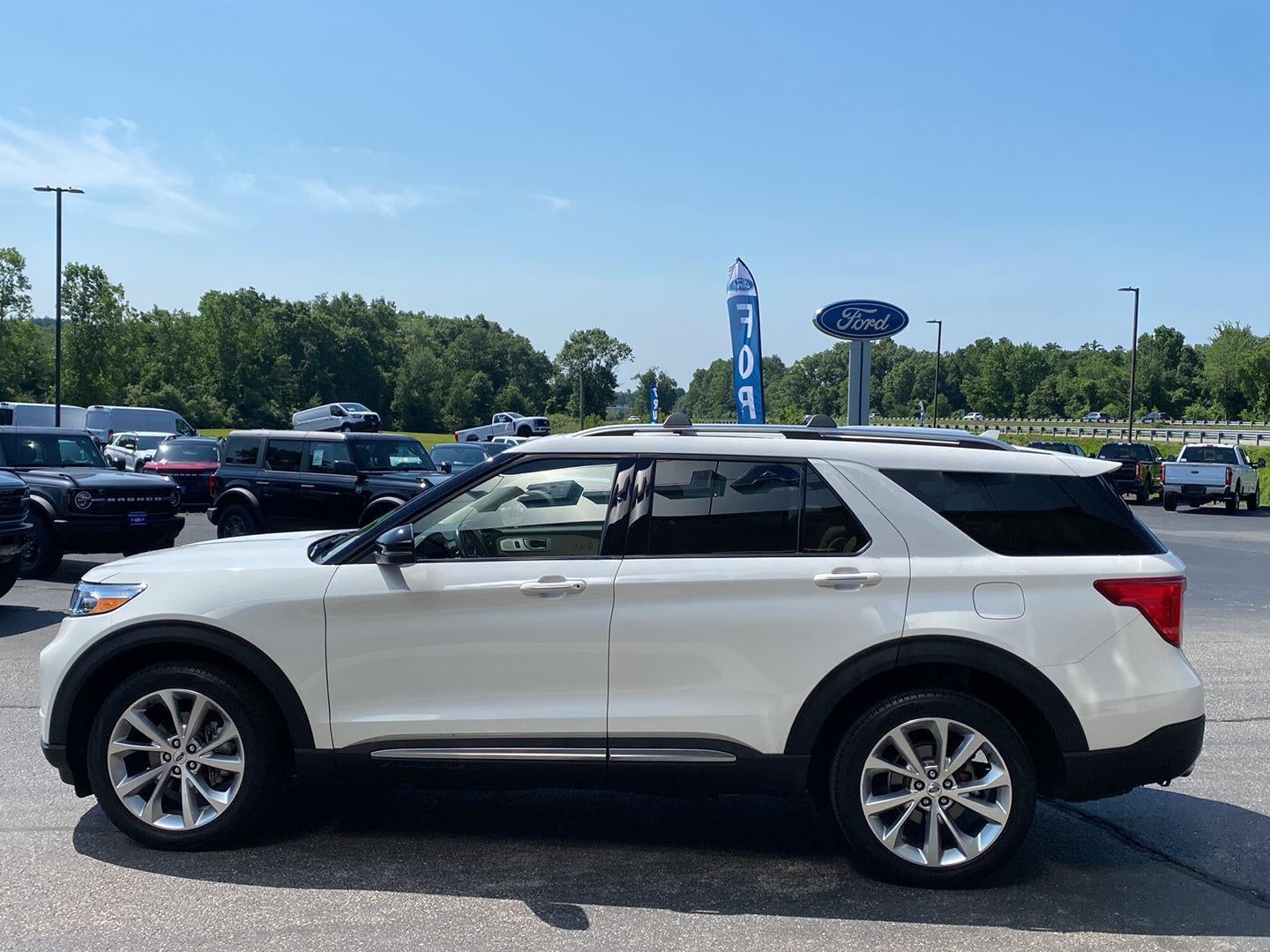 2022 Ford Explorer Platinum