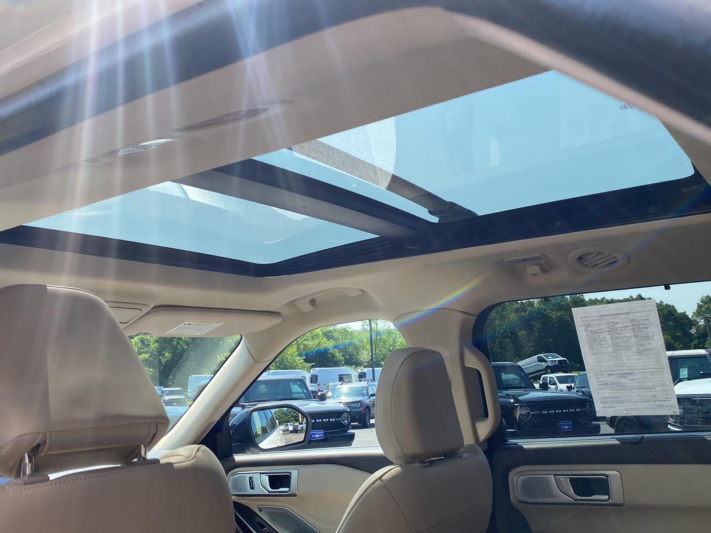2022 Ford Explorer Platinum