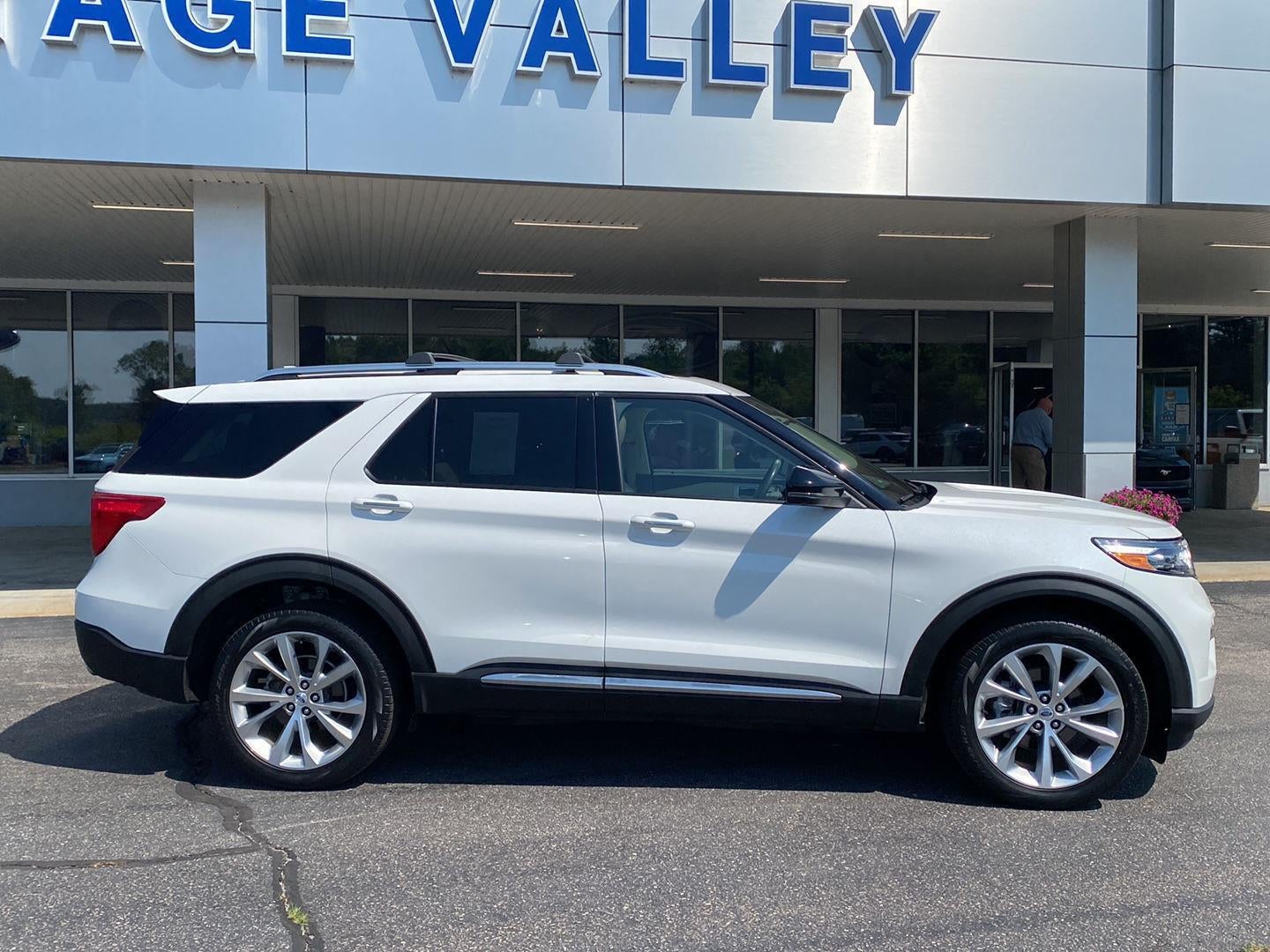 2022 Ford Explorer Platinum
