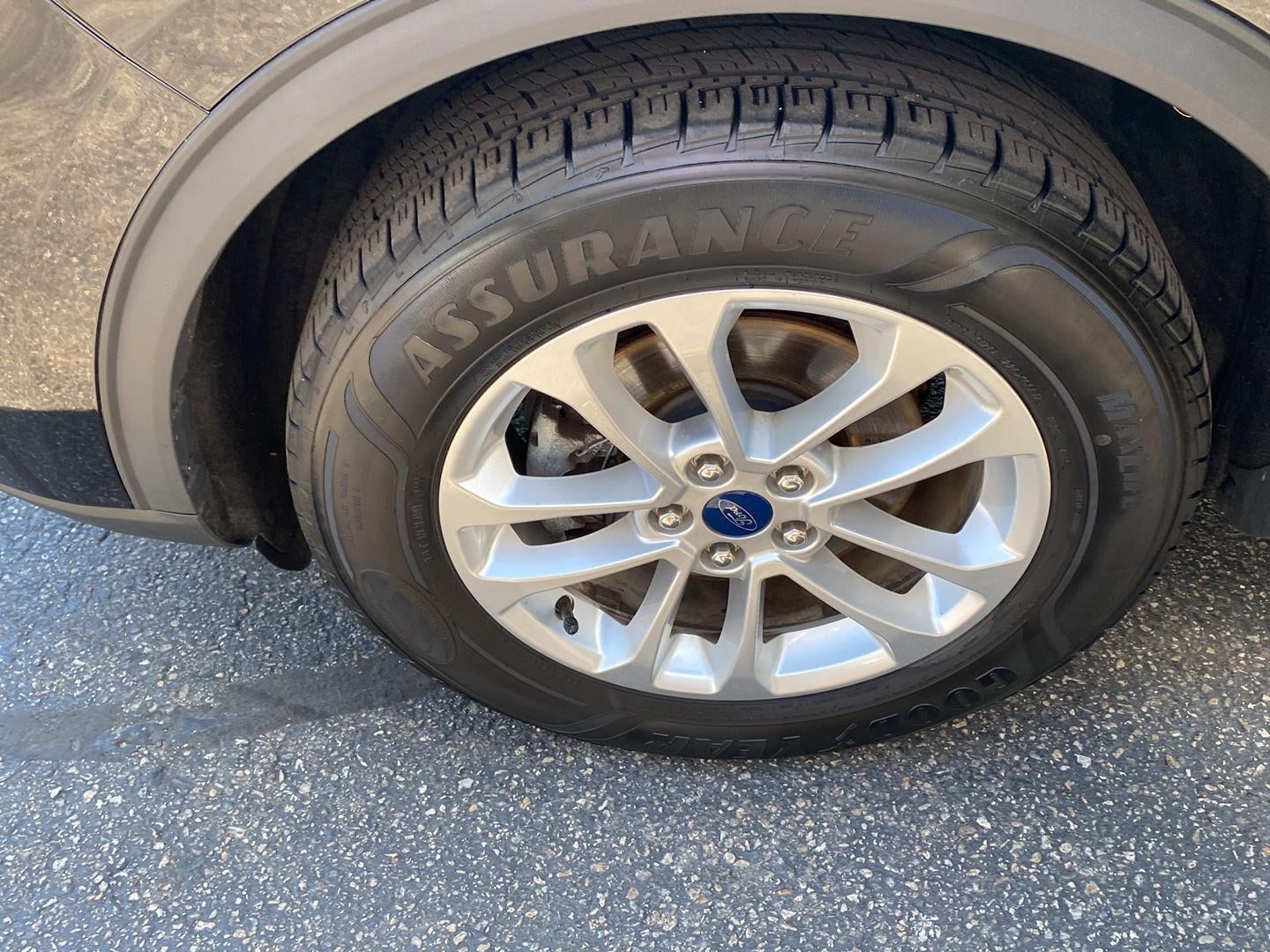 2020 Ford Escape SE