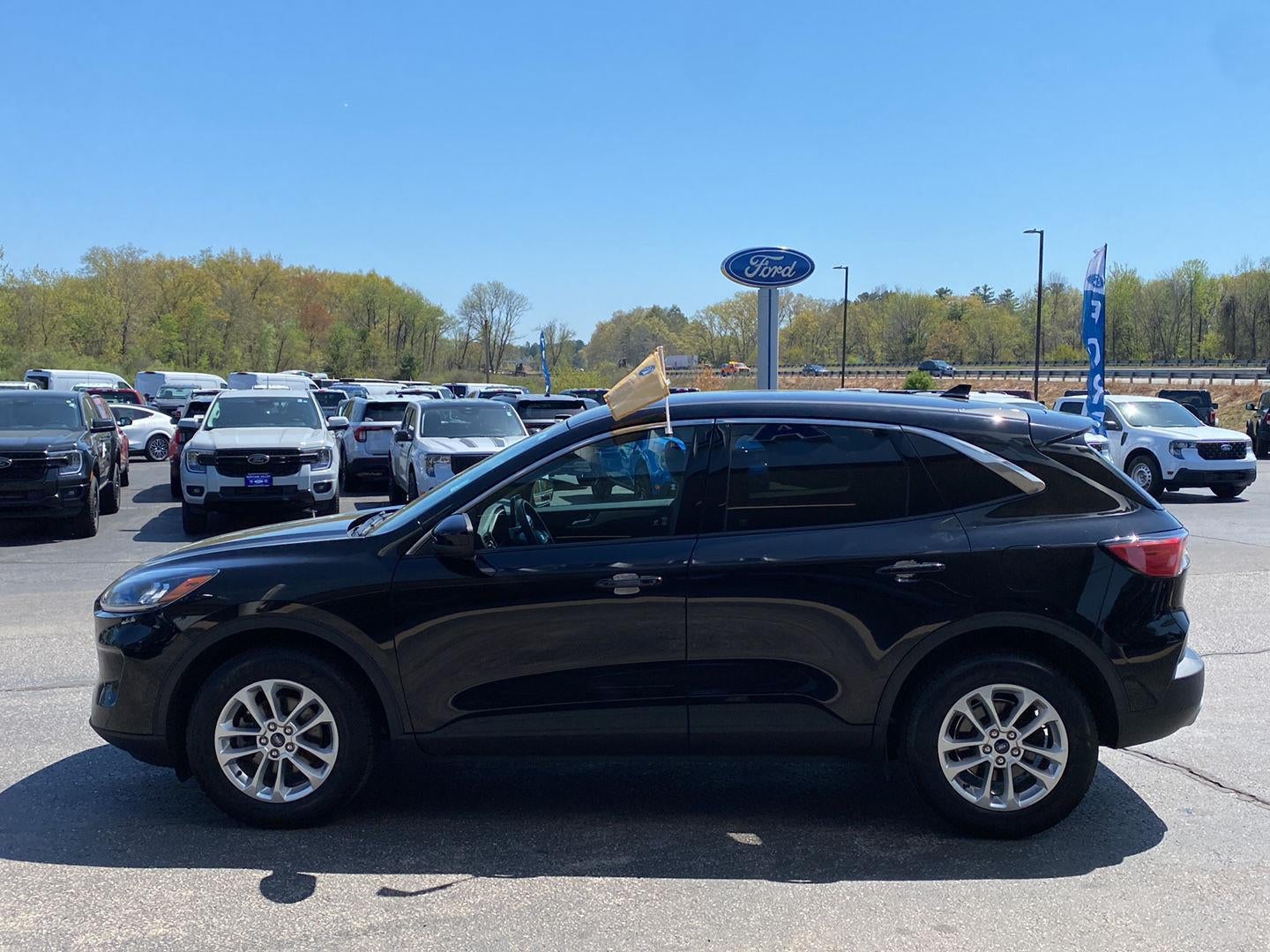 2020 Ford Escape SE