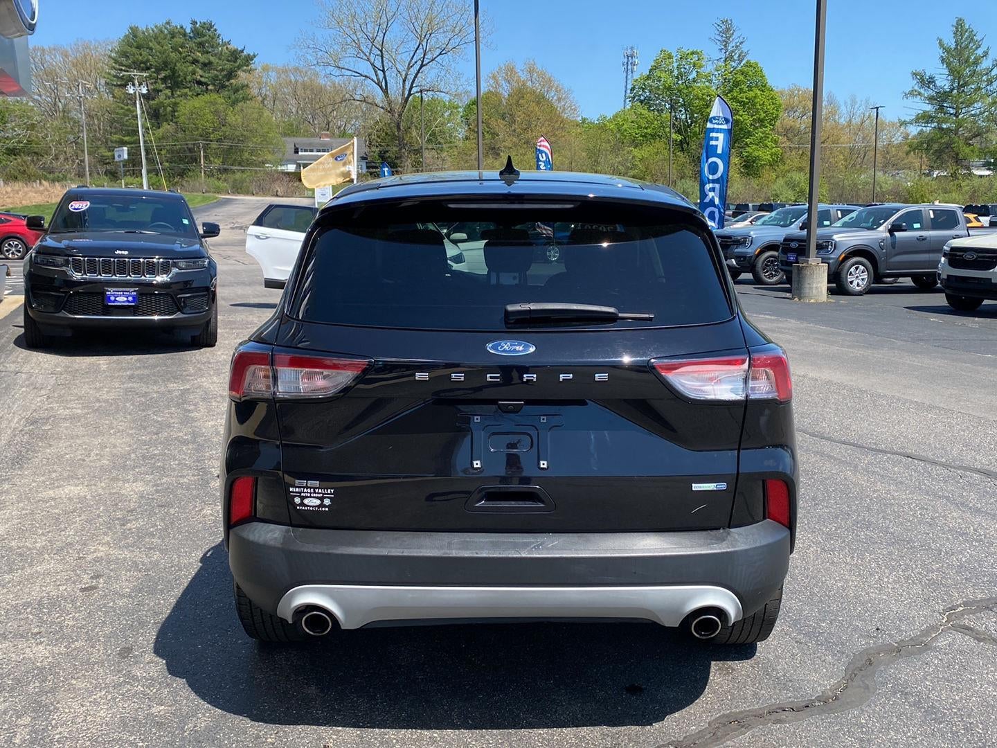 2020 Ford Escape SE
