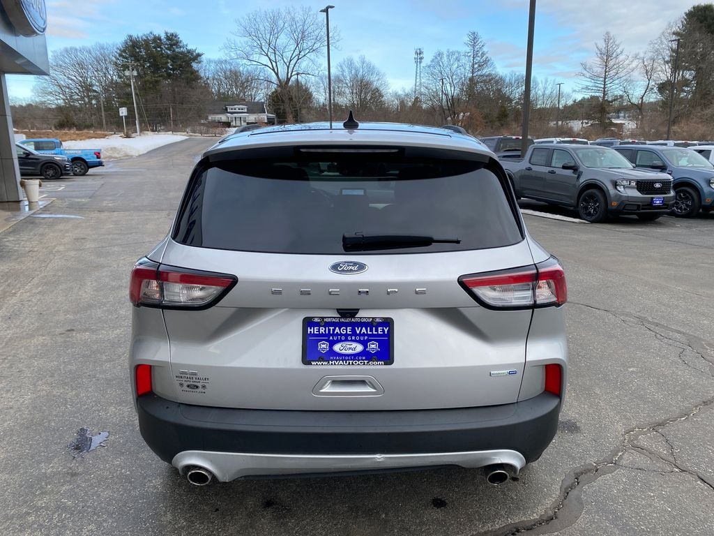 2020 Ford Escape SE