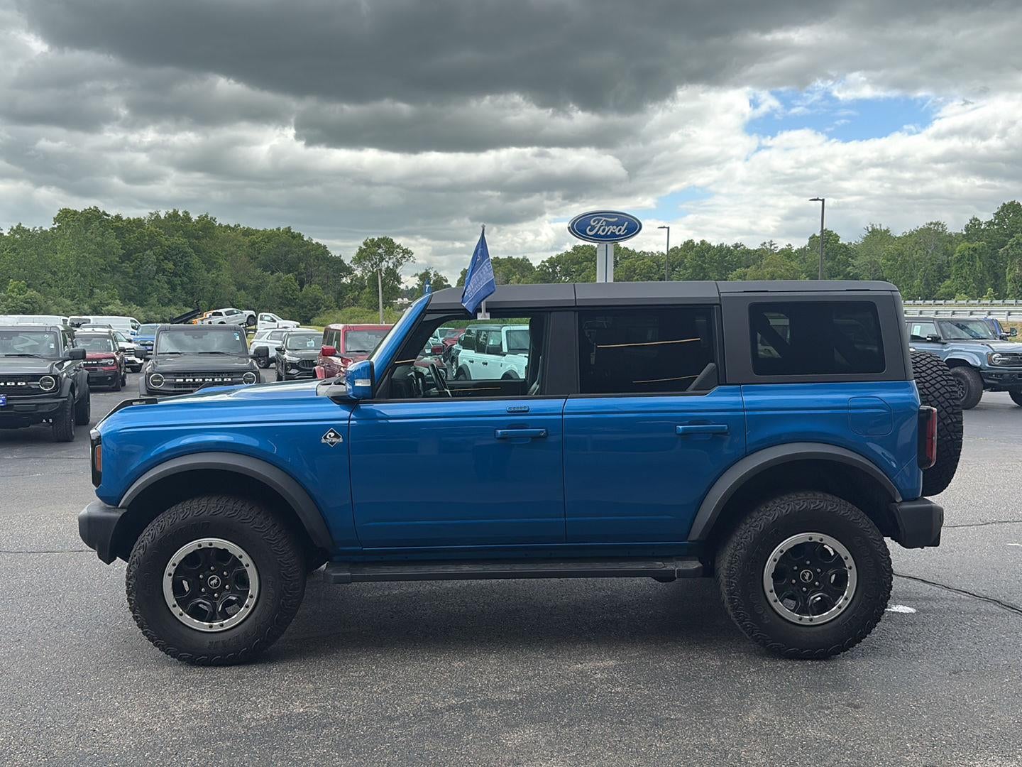 2023 Ford Bronco Outer Banks Advanced