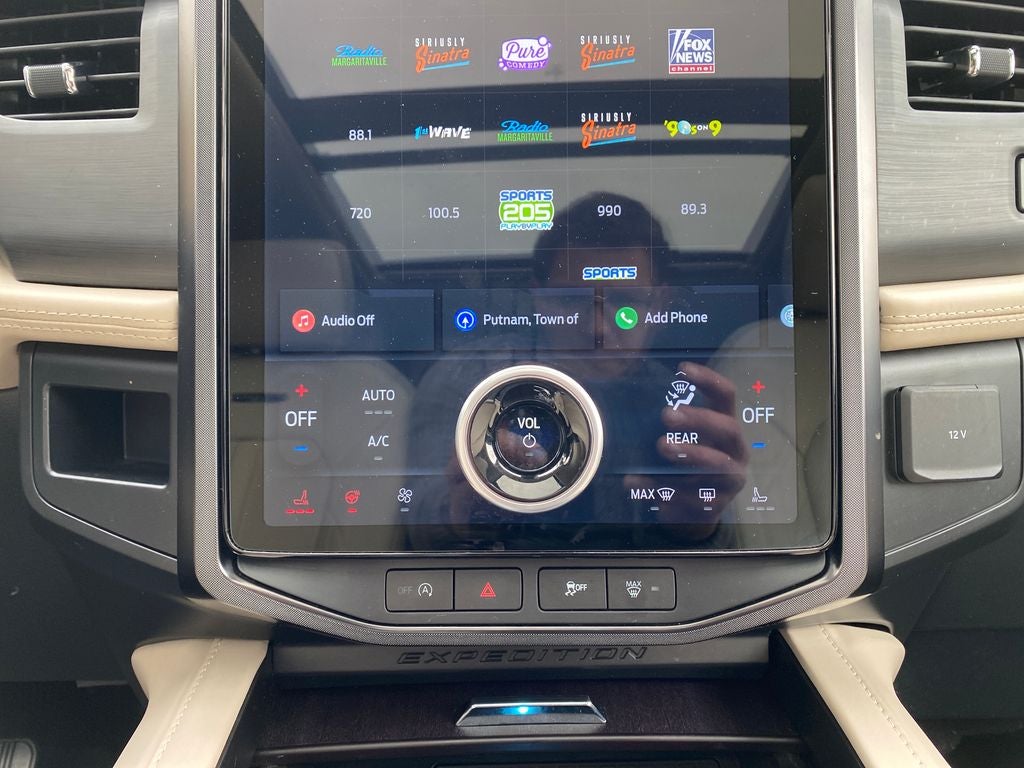 2022 Ford Expedition Platinum