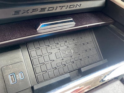 2022 Ford Expedition Platinum