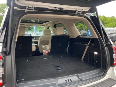 2022 Ford Expedition Platinum