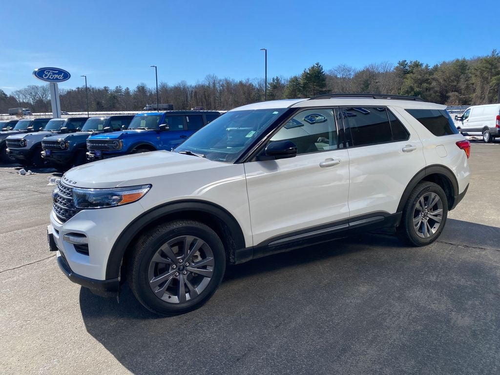 2023 Ford Explorer XLT