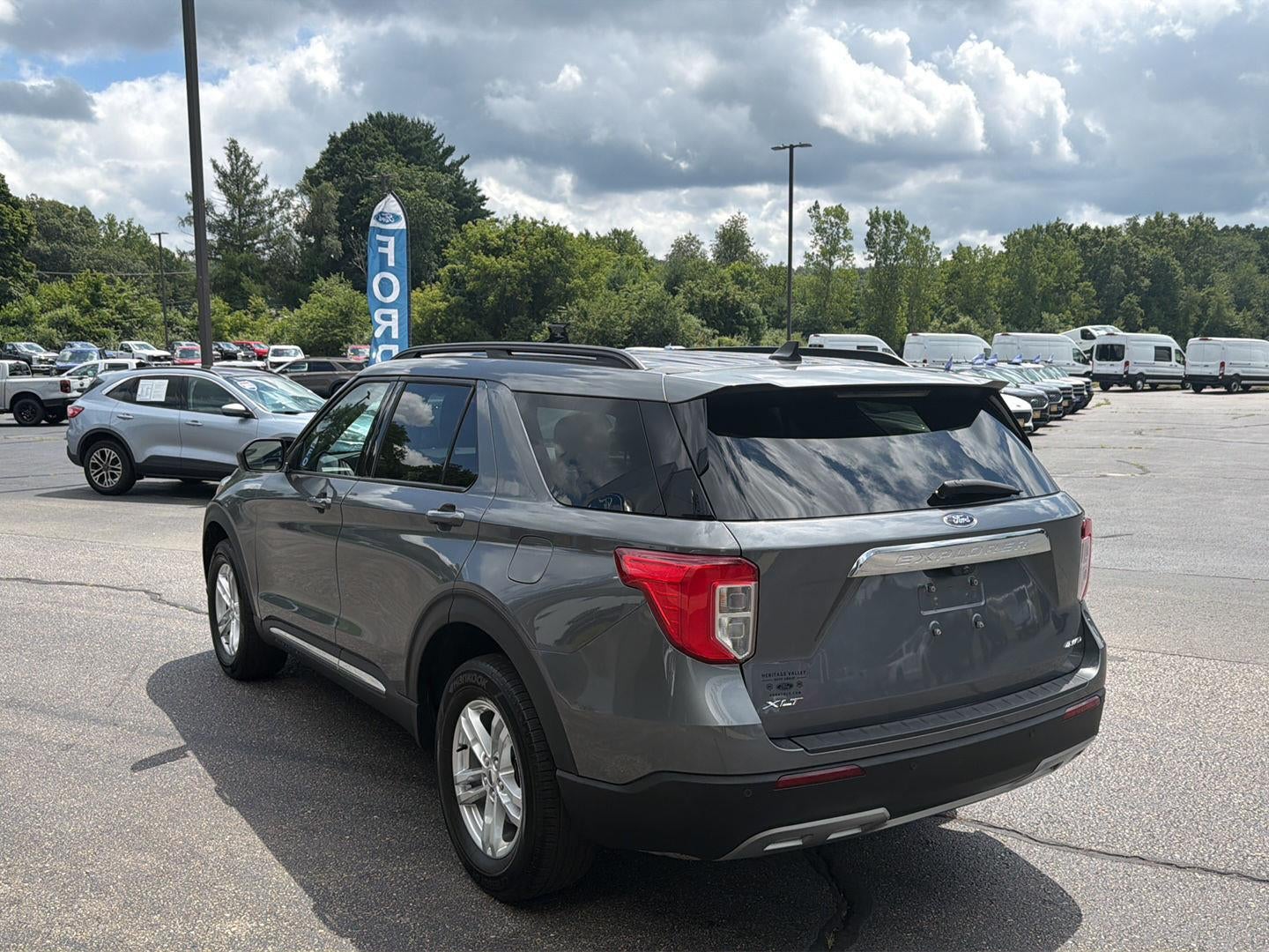 2023 Ford Explorer XLT