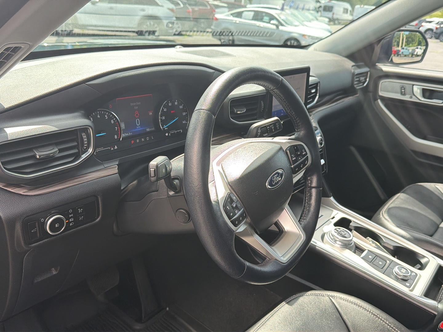 2023 Ford Explorer Limited