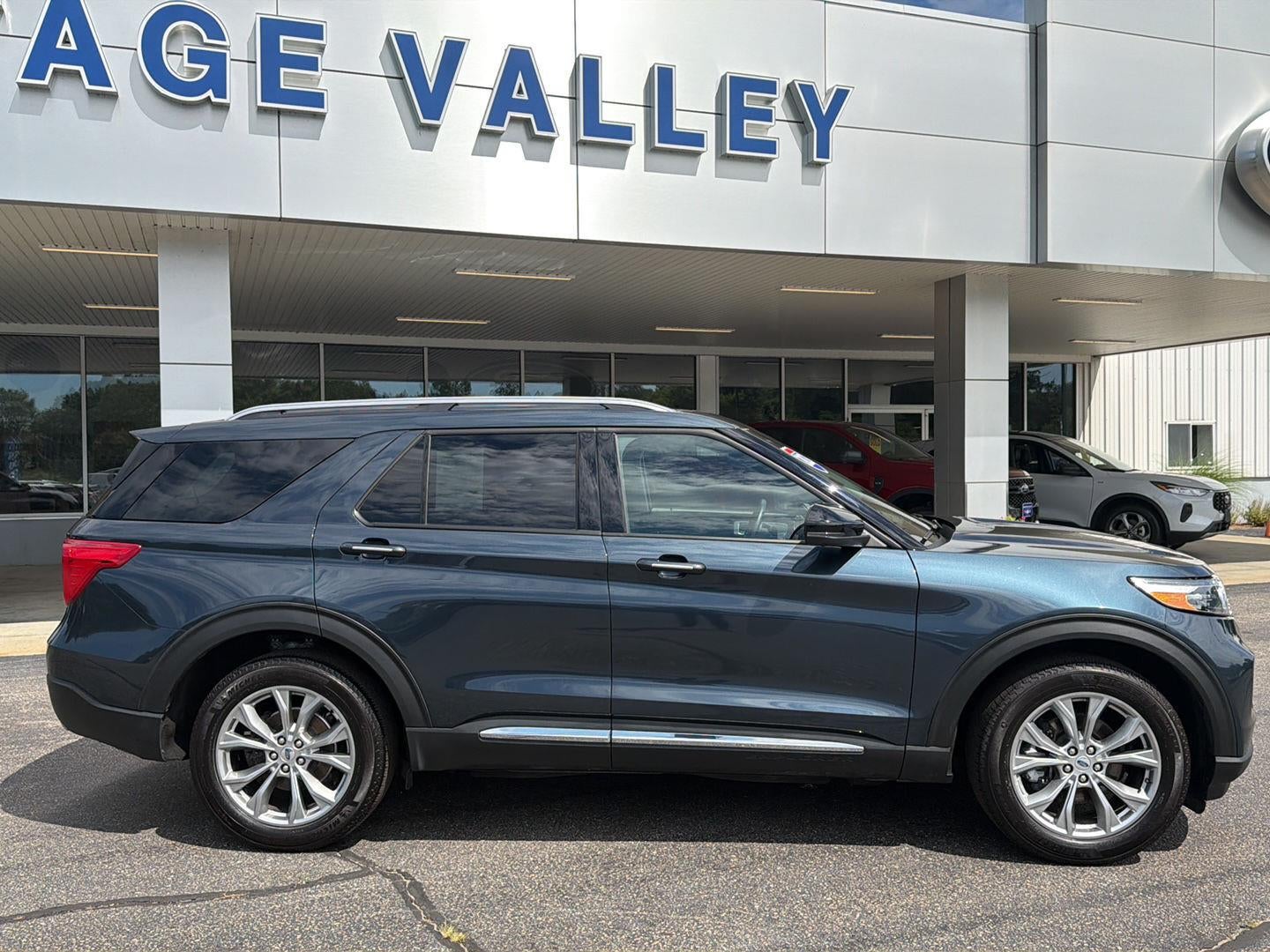 2023 Ford Explorer Limited