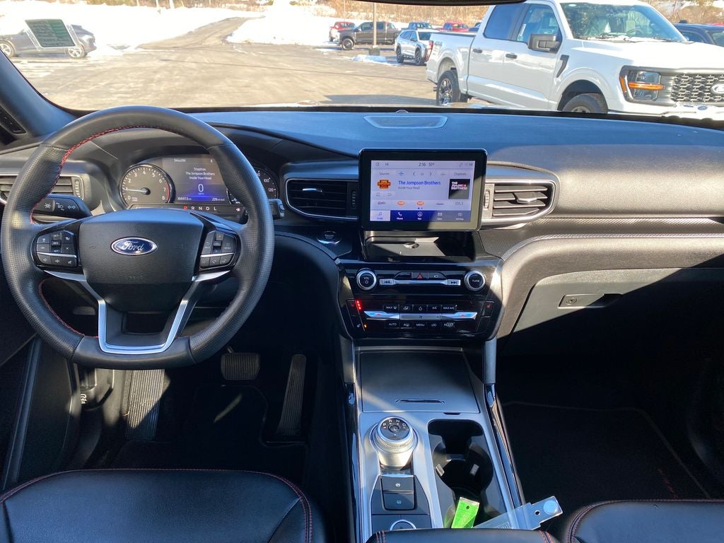 2022 Ford Explorer ST-Line
