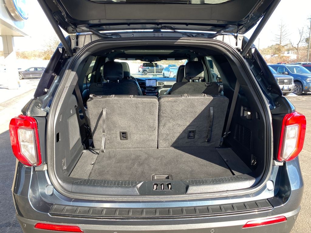 2022 Ford Explorer ST-Line