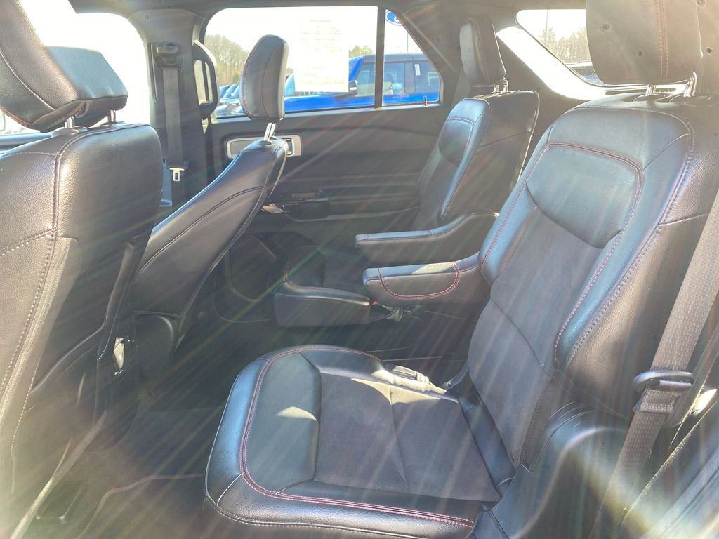 2022 Ford Explorer ST-Line