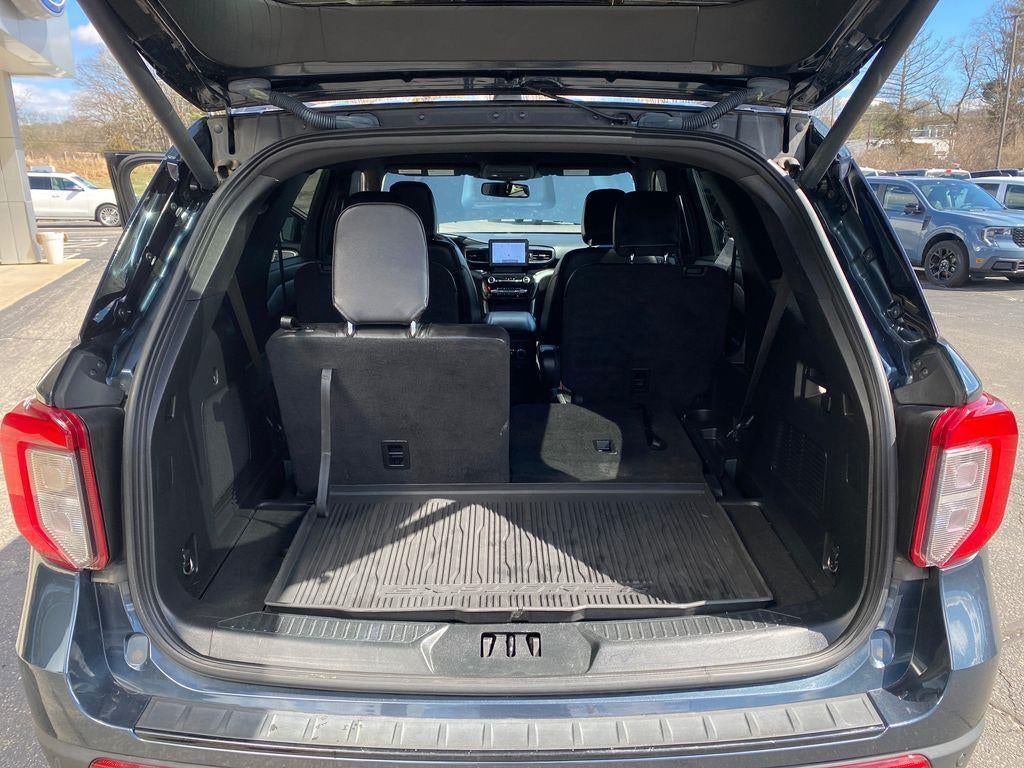 2022 Ford Explorer ST-Line