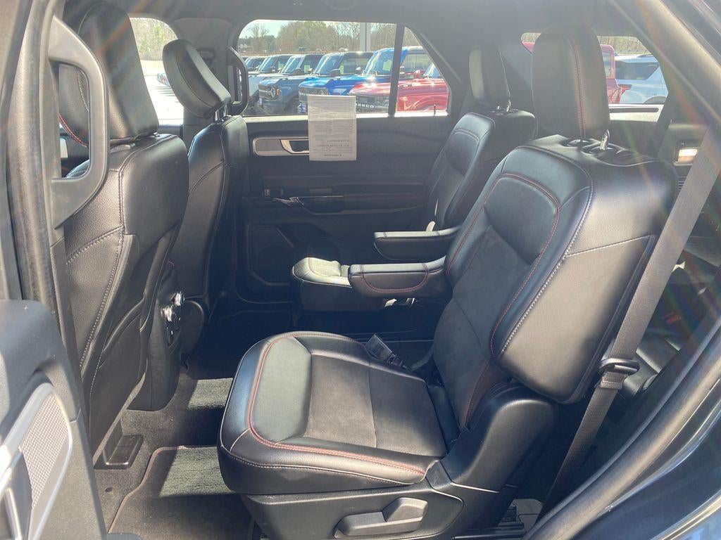 2022 Ford Explorer ST-Line