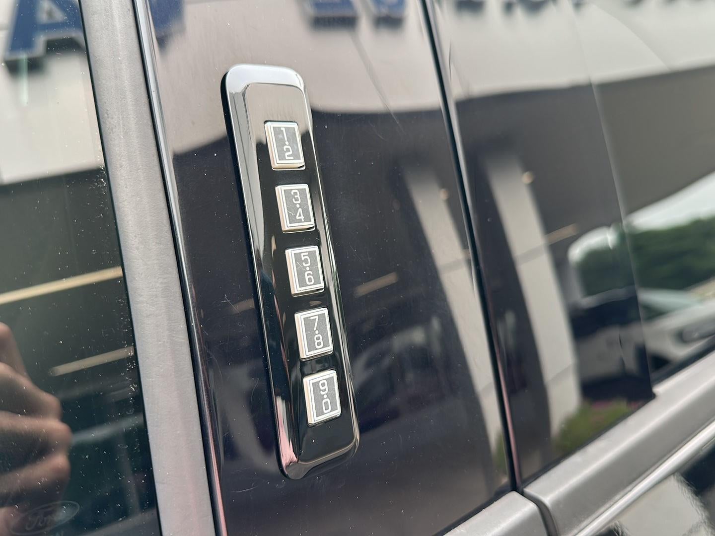 2017 Ford Super Duty F-250 XLT