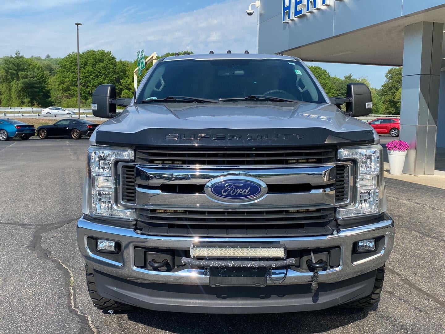 2017 Ford Super Duty F-350 XLT