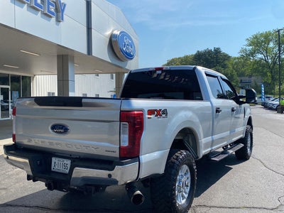 2017 Ford Super Duty F-350 XLT