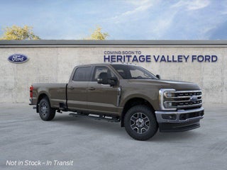 2026 Ford Super Duty F-350 Lariat