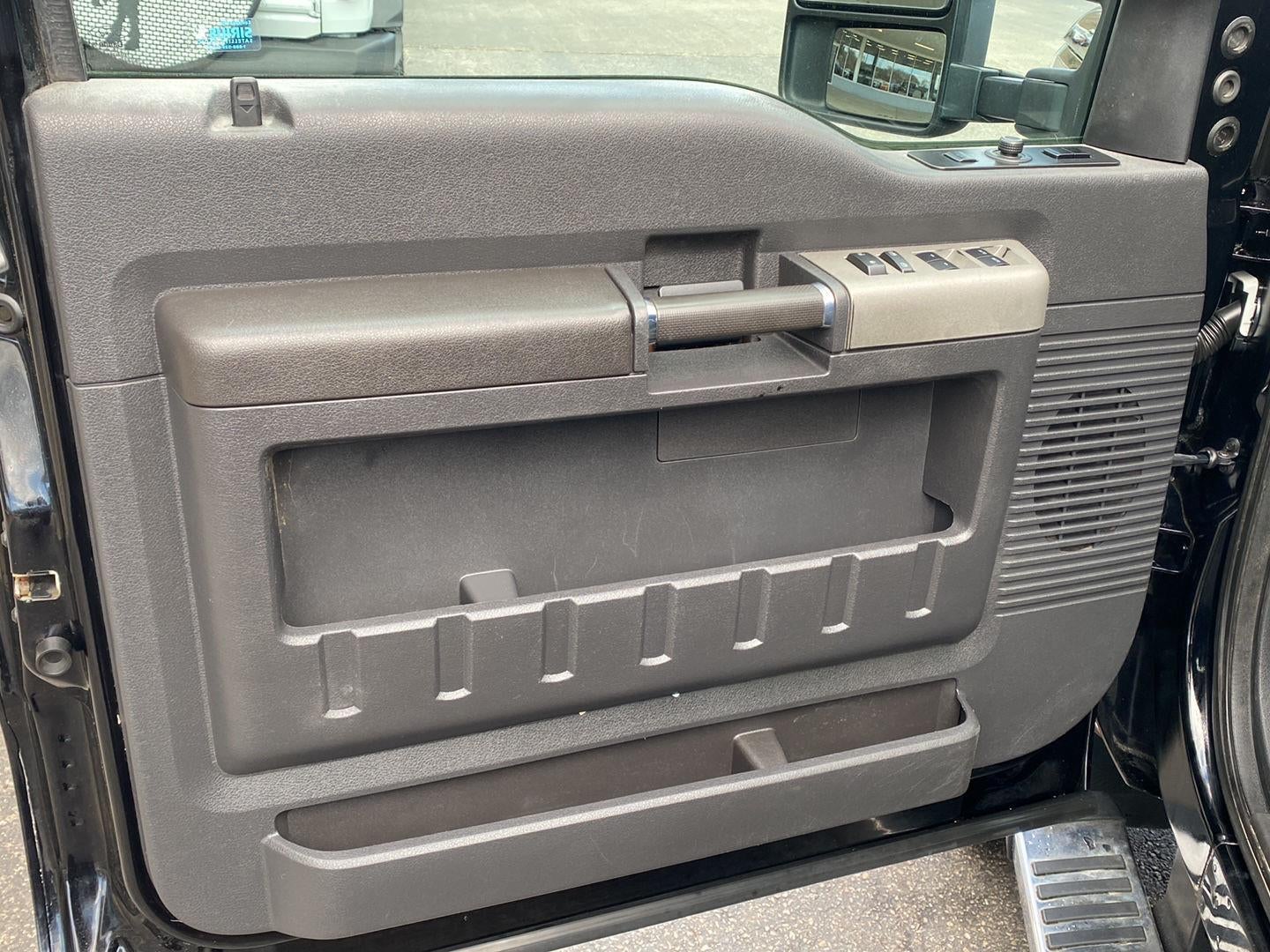 2016 Ford Super Duty F-350 Lariat