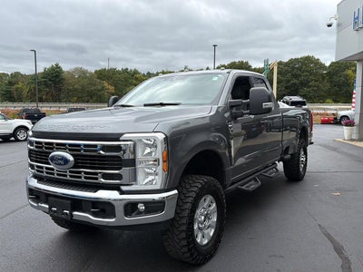 2024 Ford Super Duty F-350 XLT