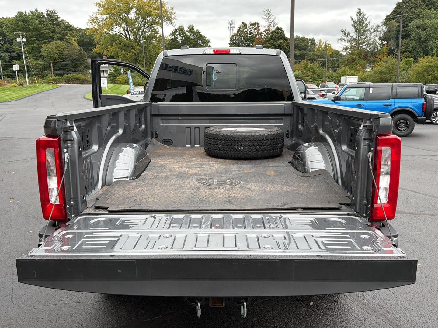 2024 Ford Super Duty F-350 XLT