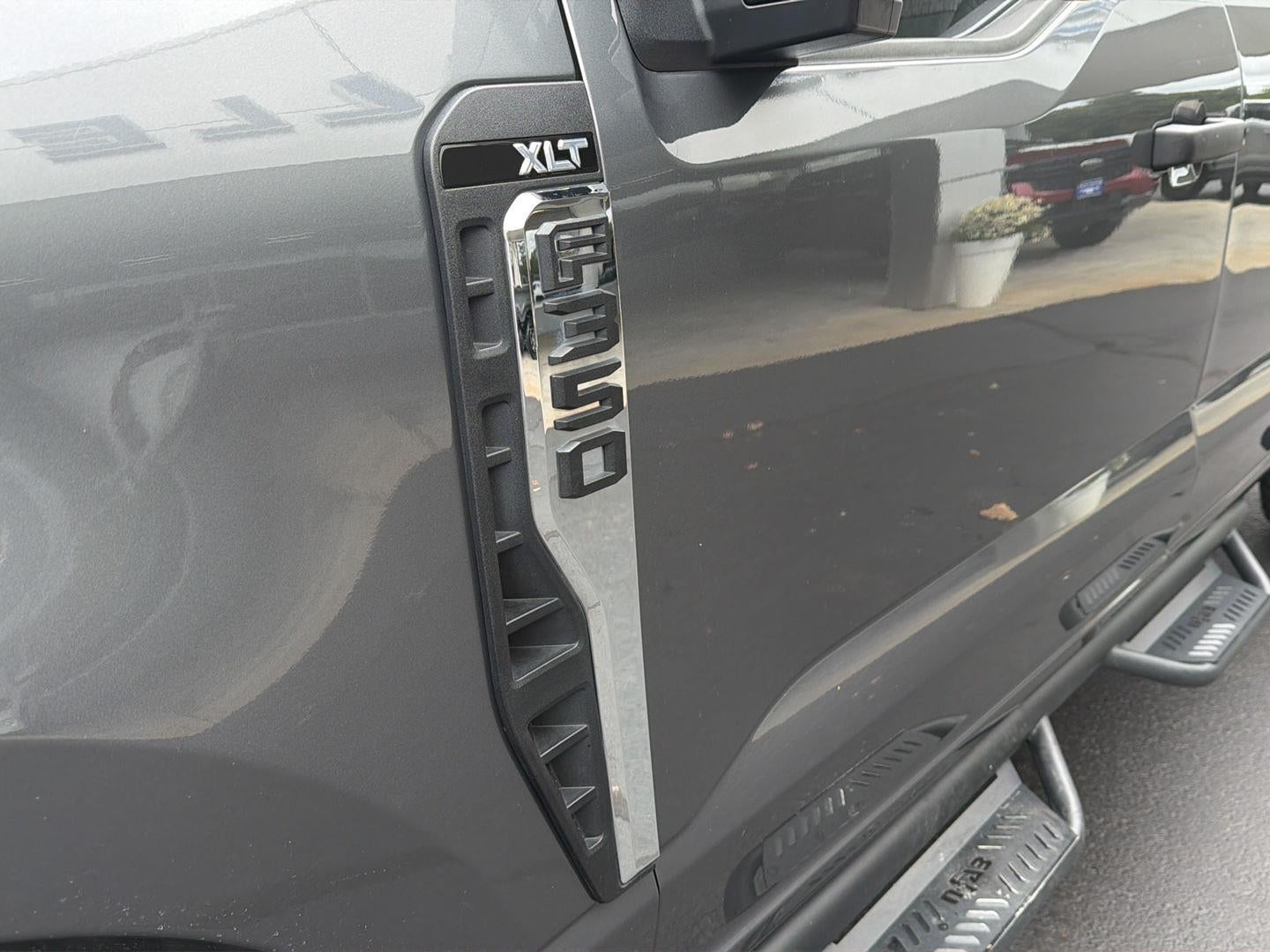2024 Ford Super Duty F-350 XLT