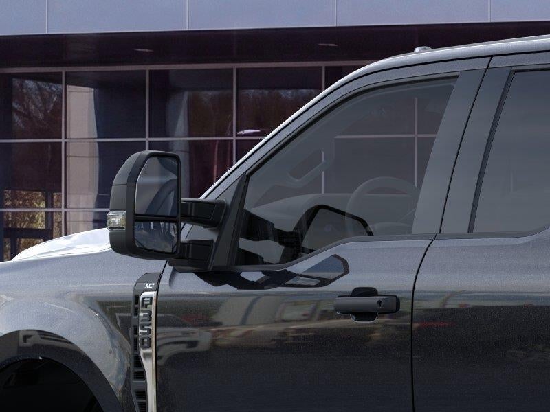 2026 Ford Super Duty F-350 XLT