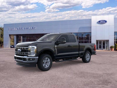 2026 Ford Super Duty F-350 XLT