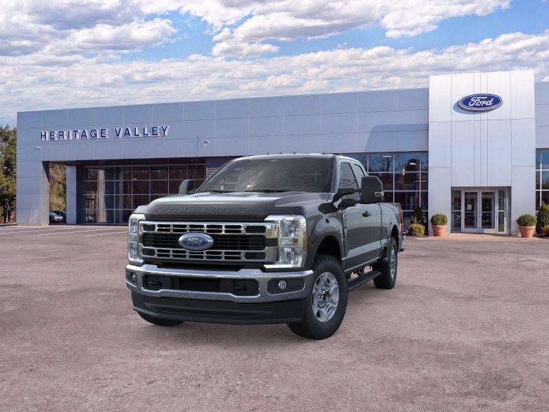 2026 Ford Super Duty F-350 XLT