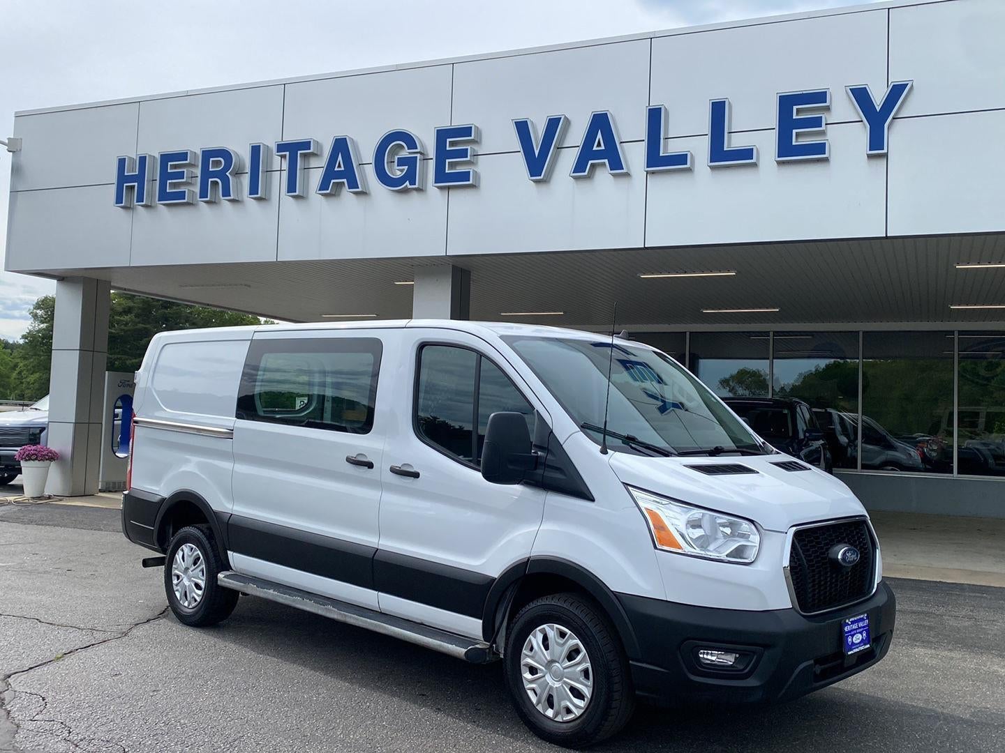 2022 Ford Transit Cargo Van Base