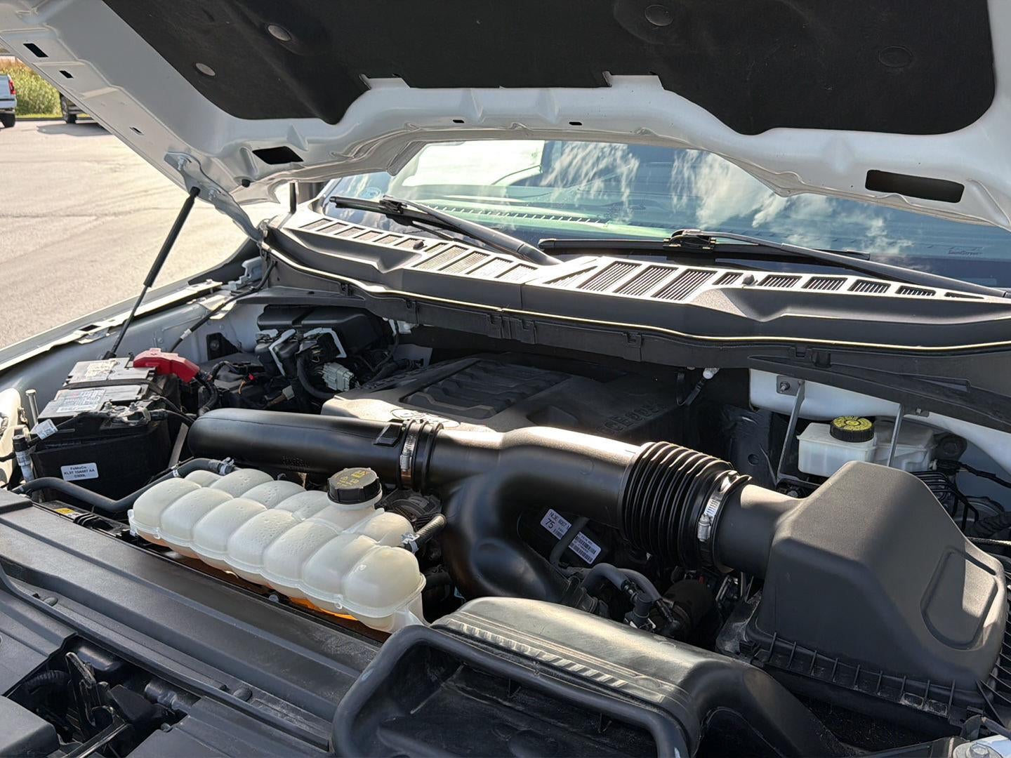 2023 Ford F-150 Base