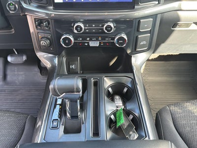 2023 Ford F-150 Base