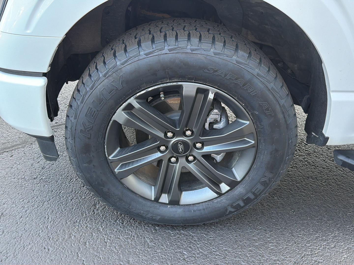 2023 Ford F-150 Base